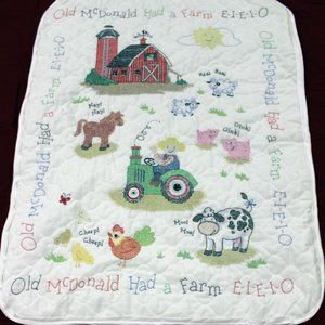 Hand made Embroidered Baby Blanket Country Quilt Old McDonald Had a Farm EIEIO